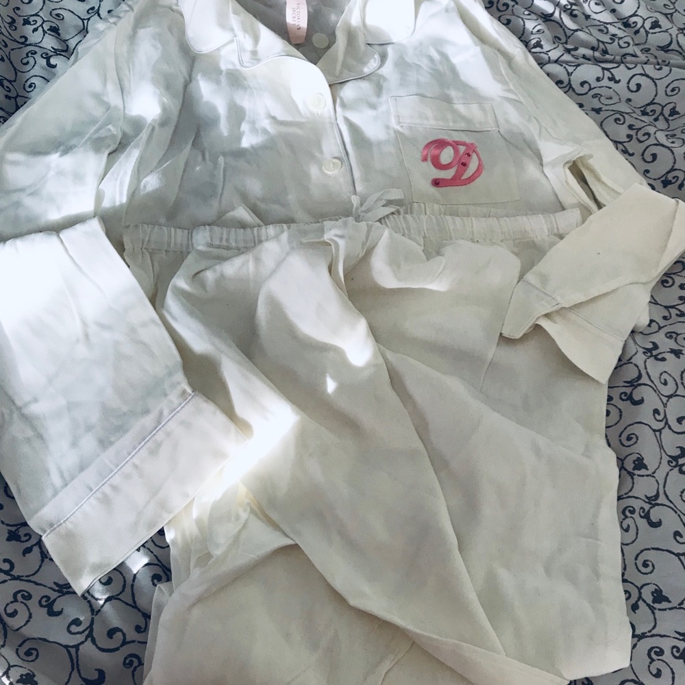 NWT Victoria Secret pajamas